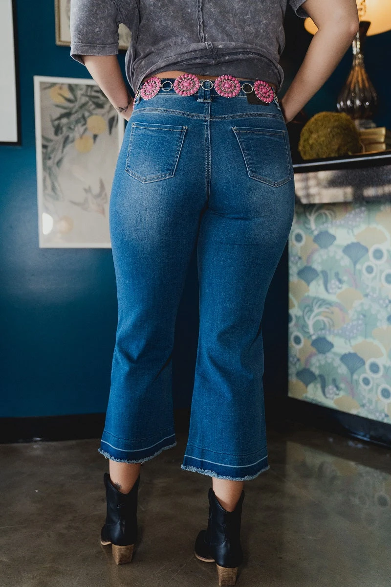 Dark Wash Wide Leg Capri Jeans Plus Size 4 Dark Wash Wide Leg Capri Jeans Plus Size - Image 2