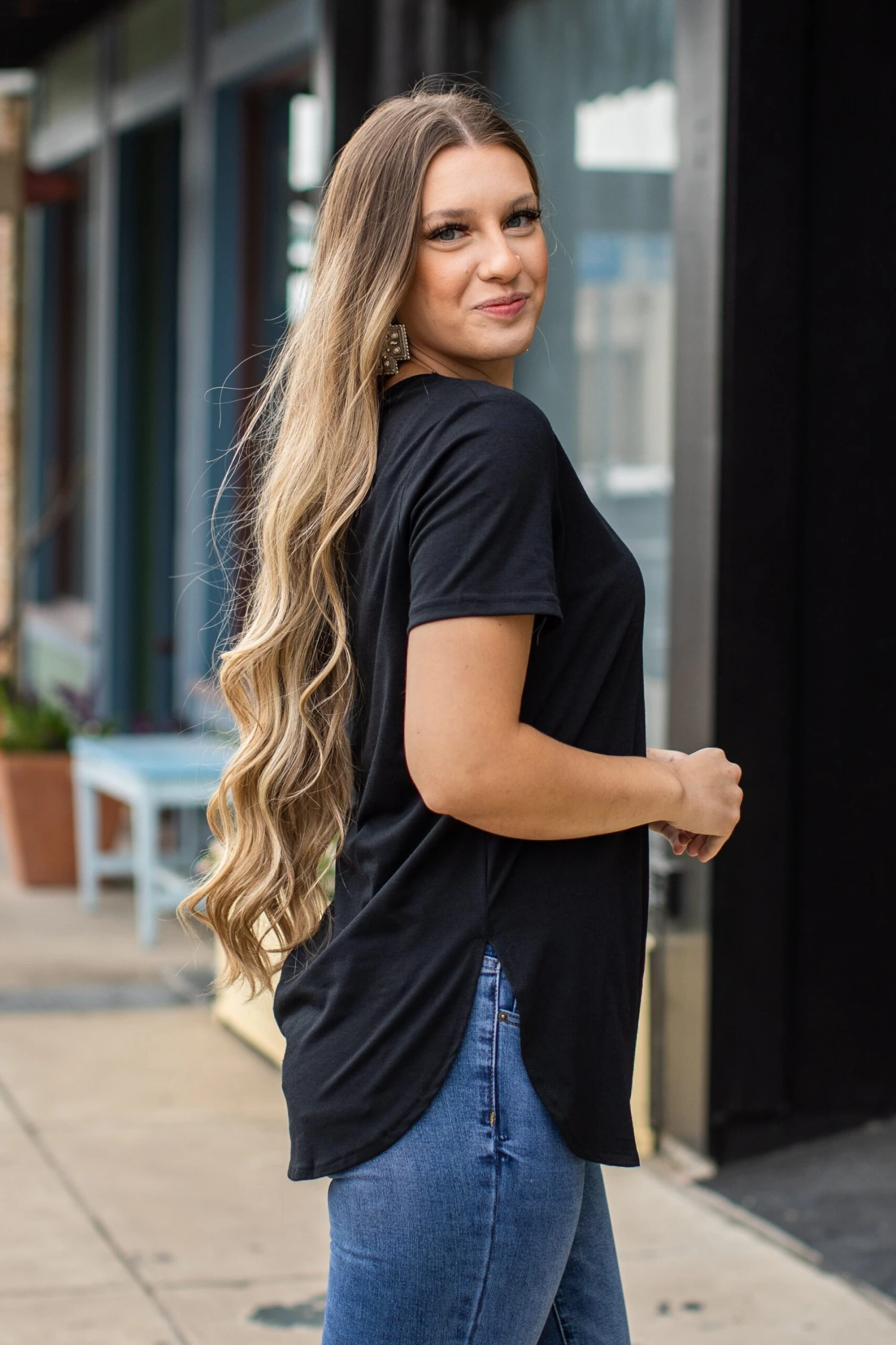 Everyday Essential Black Top 5 Everyday Essential Black Top - Image 3