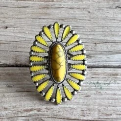 Amarilla Western Ring