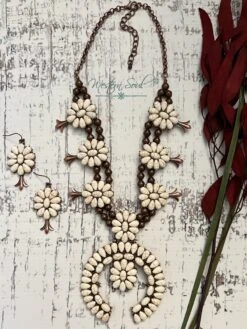 Harlow Ivory Squash Blossom Necklace Set