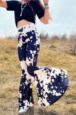 Cows Come Home Bells -Fashion Clothing image 153c6e96 0923 4c64 8d2a 2f037153890a