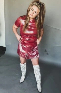 Shiney Short Red 9 Shiney Short Red -Fashion Clothing image df1822d9 2acc 4d65 84e8 6f3b5a935bfa