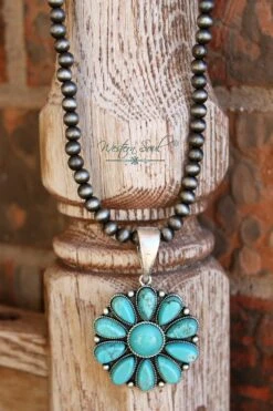 San Antonio Flower Necklace